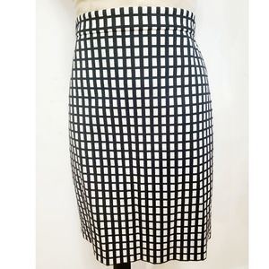 JCrew Black & White windpane design Pencil Skirt SZ 6